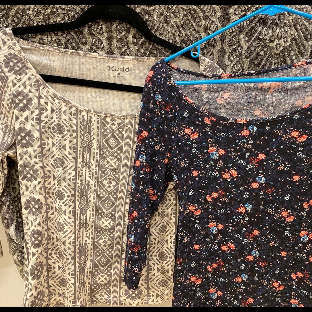 (Bundle) 2 MUDD tops